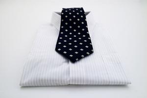 エプロンが作成できる保育士向けのサイト